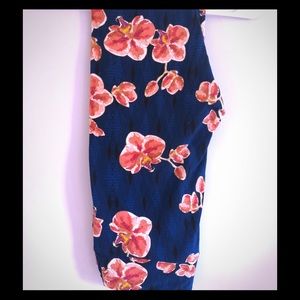 Lularoe Tall and Curvy leggings
